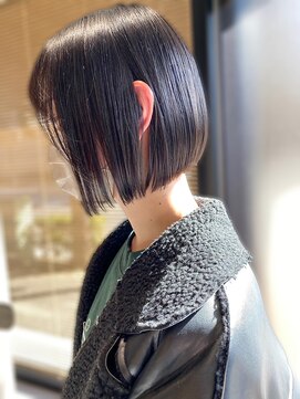 エミュー(emue) 20代30代大人可愛い切りっぱなしボブ×グレージュカラー