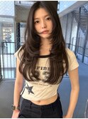 韓国レイヤーで叶える、小顔見えロング