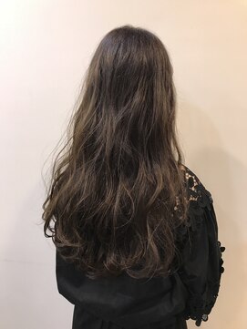 ヘアアンドアイラッシュ リンカ(HAIR&EYELASH LINKα) ブルーグレージュ