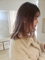 ツナグ(tsunagu)&nbsp;透け感×ミディアムレイヤー