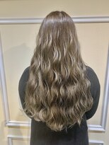 リー ルーチェ 布施(Lee Luce)&nbsp;スモーキーベージュ