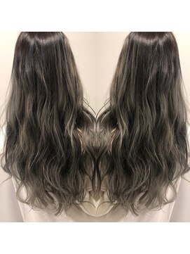 ステラ(stella) 柔らかい印象◎スモーキーグレージュ【和田常経】