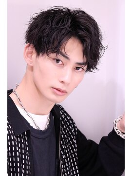 ネイビー(NAVY) ツーブロックセンターパートマッシュ 韓国 BTS グク スパイラル