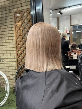 ラフ(LAFF) #黒髪#ボブルフ#ネビージュ#小顔#ワンレン