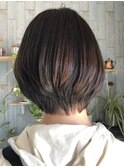 ショートボブ
