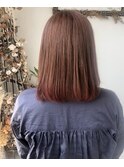 大人女性のキュートな白髪ぼかしカラー
