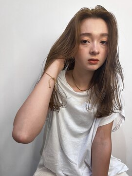 ラマナ(Lamana) 切りっぱなしロブふんわりバングスタイル