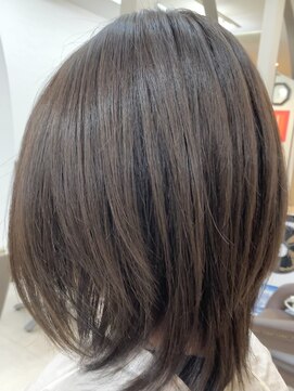 カットハウス はさみの部屋 ウルフレイヤー/前下がり/縮毛矯正/ラベンダーモカ/前髪あり