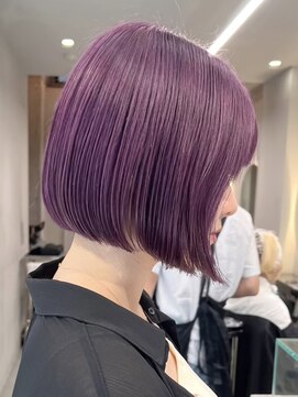 ソル ジングウマエ(SOL JINGUMAE) ダブルカラーピンクベージュベージュカラーケアブリーチミニボブ