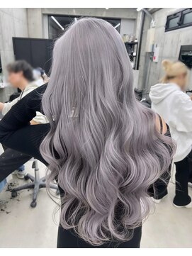 リノート バイ エゴル 名古屋(LINOET by ENGOL) 【LINOET 名古屋】佐藤まいら　ホワイトシルバー