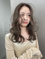 ローレンアオ(LOREN AO)&nbsp;ミルクティ透明感ベージュカラー