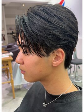 オーシャントーキョー 心斎橋(OCEAN TOKYO WEST) 韓国マッシュフェザーパーマコンマバングセンターパート