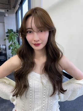 オズ 安積店(OZ) 安積顔周りレイヤーカット韓国ワンホンヘアベージュカラー30代