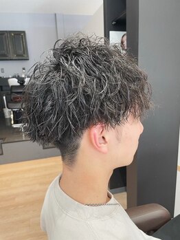 チェレ 新金岡店(Chere)の写真/【メンズ特化/新金岡】カットが違うだけでここまで違う!?一度味わうとやみつき間違いなしのカット技術。