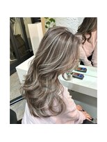 ブレンド 渋谷(BLend)&nbsp;BLend 渋谷　ミルクティーハイライトカラー