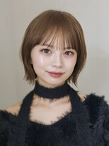 オーラ オモテサンドウ(Aura omotesando)&nbsp;シアーベージュのナチュラルひし形ショートボブ