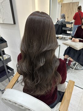 ジーナ 吉塚(Zina) 透明感 シアグレージュ【福田れん】吉塚美容室 髪質改善 箱崎