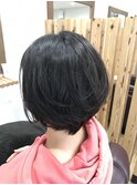 ショートボブ