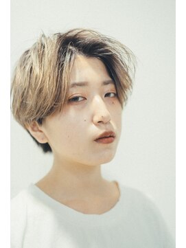 クララ ジョウシン(CLALA Joshin) ショートスタイル【髪質改善/トリートメント】