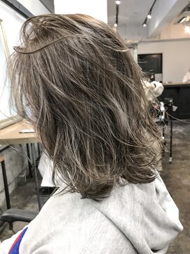 アクトゥス(AEQUITAS) ブリーチレスダブルカラーハイライトTOKIOトリートメント