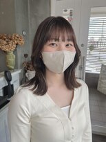 アトリエ エス atelier es HAIRDESIGN&nbsp;韓国風ロブ/顔周りレイヤー/グレージュ/アッシュベージュ/透明感