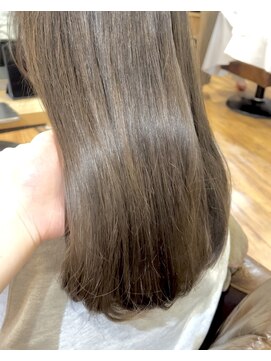 ワン エイティー ディグリース 恵比寿(180°One Eighty Degrees.) Long layer / Olive Beige