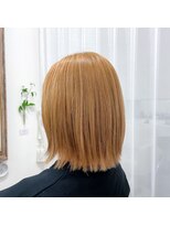 アッカ(acca)&nbsp;切りっぱなしボブ＠ゴールドヘア
