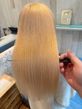 ラグーン(LAGOON) ハイトーン/ホワイトベージュ/ブロンド/ブリーチカラー