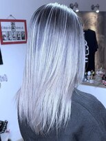 ブレイズヘアー(BLAZEhair) 【ハイトーン】ホワイトグレージュバレイヤージュ×ブリーチ2回