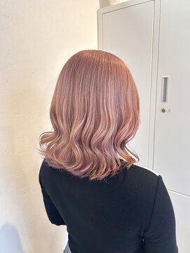 トト 船橋店(toto.) ◇細めハイライトボブフェザーショートマロンベージュ[船橋]