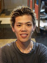 メリケンバーバーショップ コウベ(MERICAN BARBERSHOP KOBE) 抜きっぱなしスパイキーショート