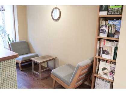 ザズー 髪と図書(zazou)の写真