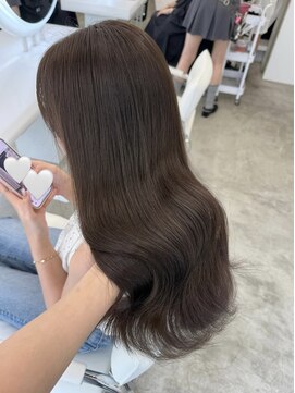 アイシー 表参道(ICY) 透明感たっぷりオリーブカラー/ゆるレイヤー