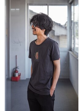 カートバイハイジ(Kurt by Heidi) 自然体で柔らかい抜け感ナチュラルミディパーマ