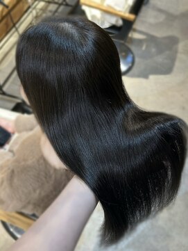 トリア(the tria) 【chika】シアーブラック