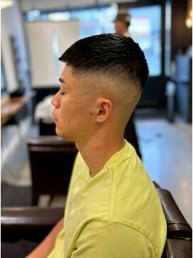 クフィア メンズヘアー カンポ 難波店(CUFFIA MEN'S HAIR CAMPO) マンバンヘアフェードニュアンスパーマシャドウパーマ