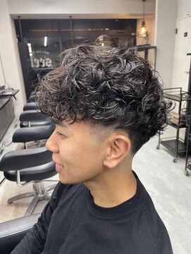 シーク 千葉中央駅(SEEK) MEN’S HAIR/サーフカール/刈り上げセンター/千葉駅