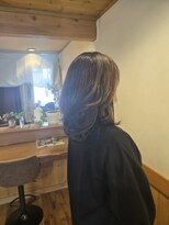 ローズマリー(Rosemary)&nbsp;ミディアムレイヤー