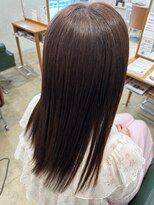 ウルプラスアイ(URU+ai) 上質な艶を叶える酸性縮毛矯正