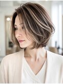 40代50代/大人ショートボブ/白髪ぼかしハイライト