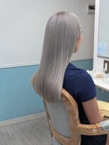 アンティークベル 南柏(ANTIQUE BELLE)&nbsp;透明感シルバーグレージュ×艶ストレート