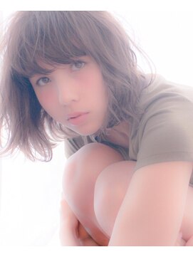 クラン(clan) clan<外国人風スモーキーアッシュ＞