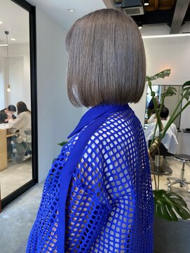 シアター(CIARTOR) シルバーベージュ