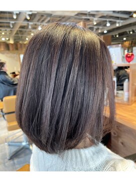 ルララドゥ 透明感ボブ