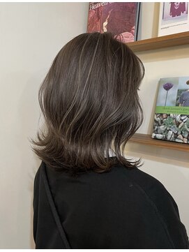 エヌ トーキョー(enu TOKYO) グレージュハイライト　レイヤー　ミディアム　学芸大学