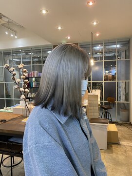 ラウブロッサム 大宮西口店(Lau Blossom) エンドカラーシルバーベージュブリーチダブルカラー大宮髪質改善