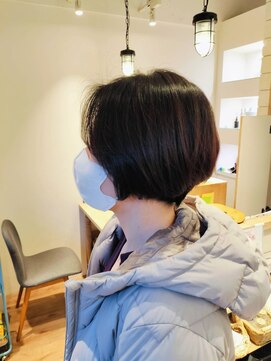 ハチマルハチ エアー 向ヶ丘遊園店(808 air) ひし形ショートボブ@30代40代50代60代