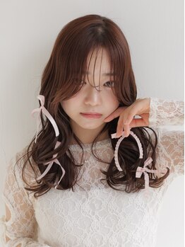 リー 東三国(Lee)の写真/【リピーター続出♪】イルミナカラー/Aujua付きなどメニュー多数◎韓国風やレイヤーカットで可愛くなれる☆