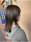 たっぷりレイヤーカットxハイ透明感グレージュ