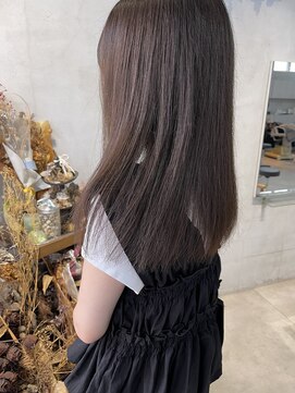 ミント(mint) ナチュラルな柔らかさ!オリーブベージュ◎